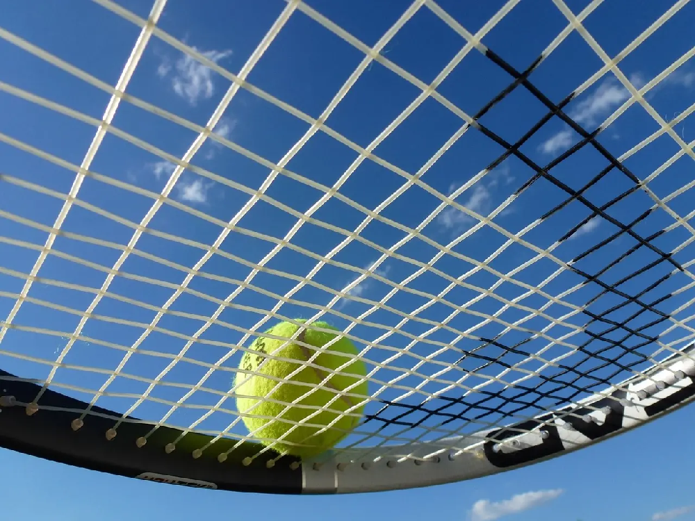 Squash – Co To Za Sport, Czy Warto Go Uprawiać?